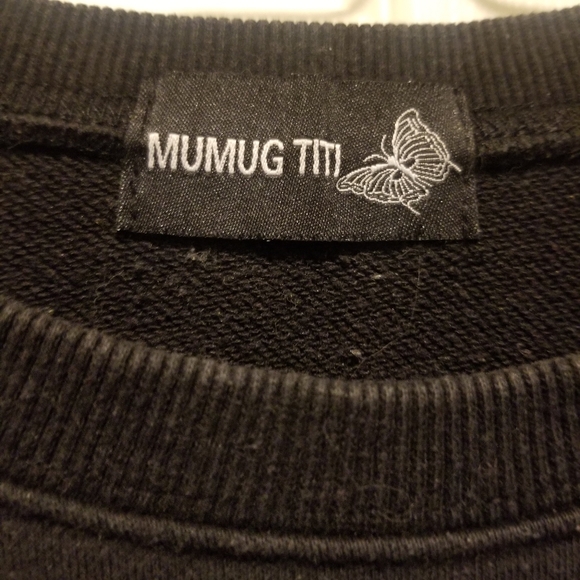 [SOLD] Abstract graphics crewneck - Picture 2 of 3